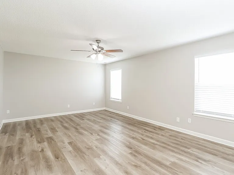 5012 Revelation Way — Photo 6