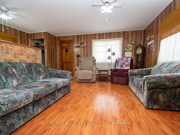 5th image of 534 Fenel Rd