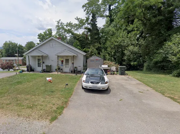 365 Red Ln #2, Salem, VA 24153