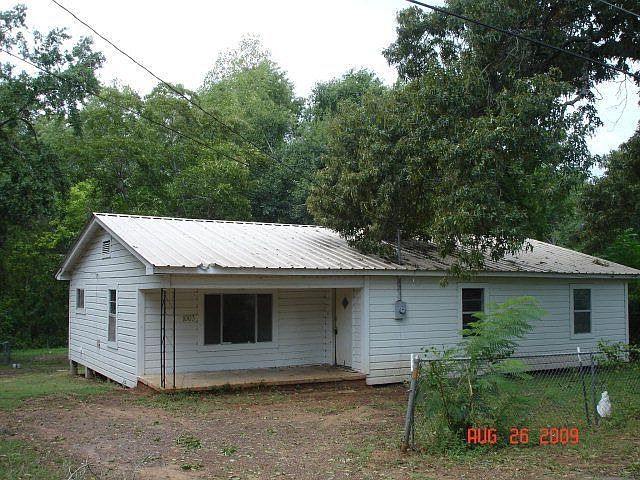 1st image of 1003 Northpark St