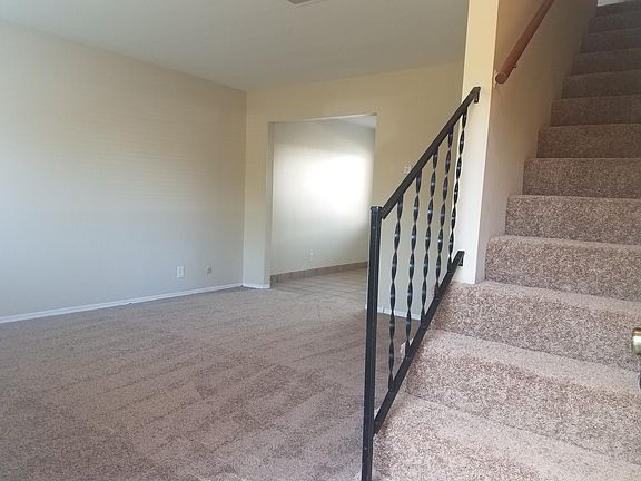2nd image of 728 Bellarmine Dr APT 6