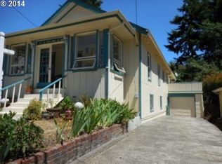 760 N 10th St, Coos Bay, OR