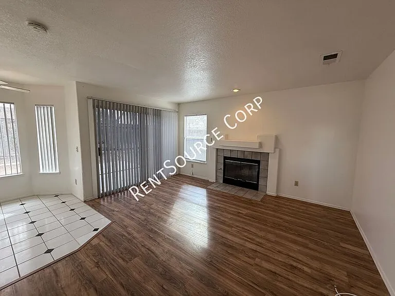 42456 Coronet Ct — Photo 8