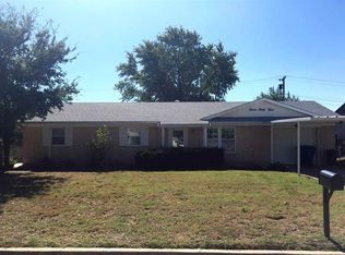 733 Cynthia Dr, Mooreland, OK 73852