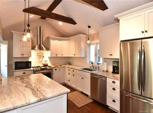 97 County St, Norwalk, CT 06851