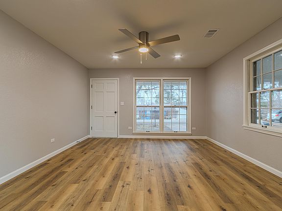 5th image of 413 Cindy St