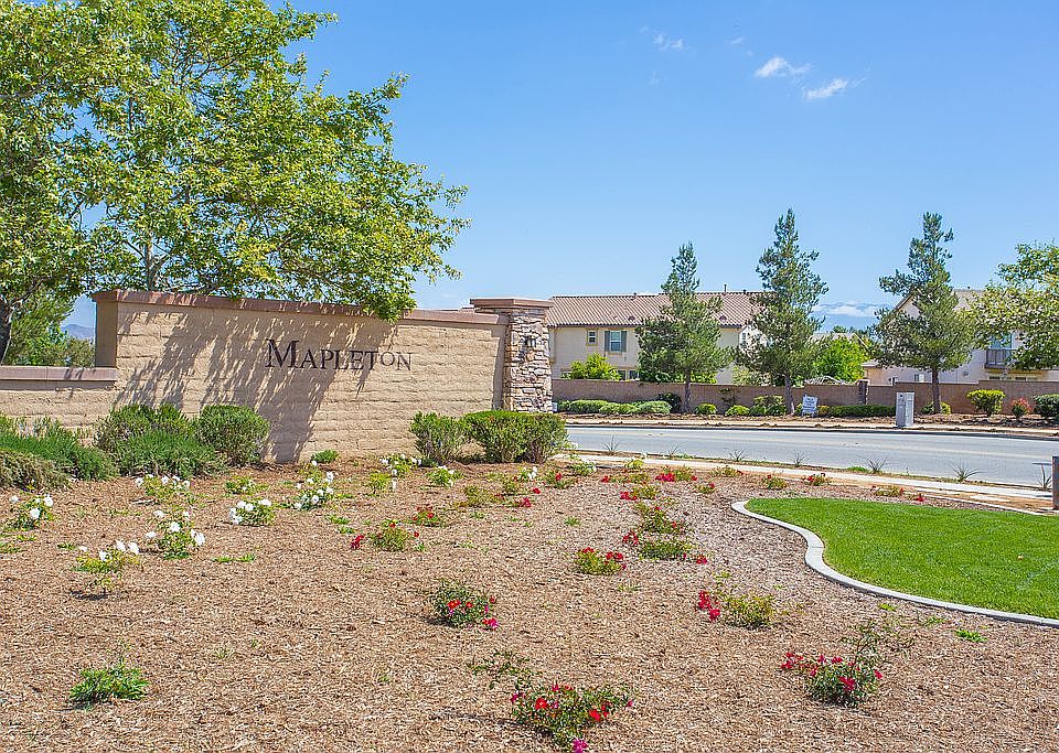 2nd image of 33641 Nandina Ln