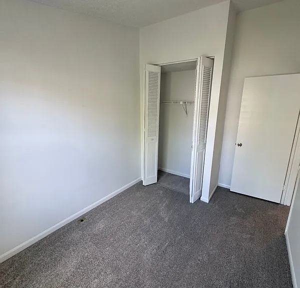 9730 Red Clover Ct — Photo 17