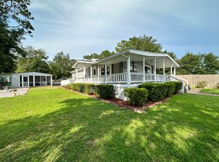 918 Juniper Lake Dr, Defuniak Springs, FL 32433