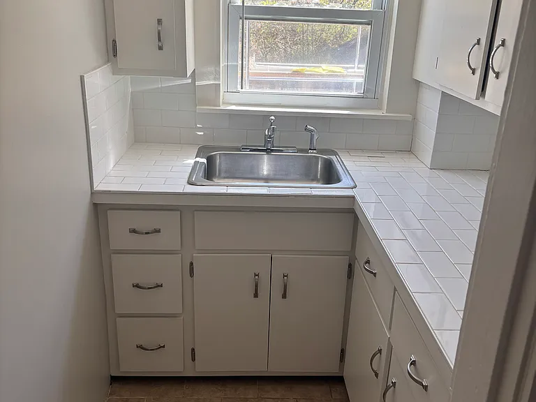 58 Cherry St #2 — Photo 7