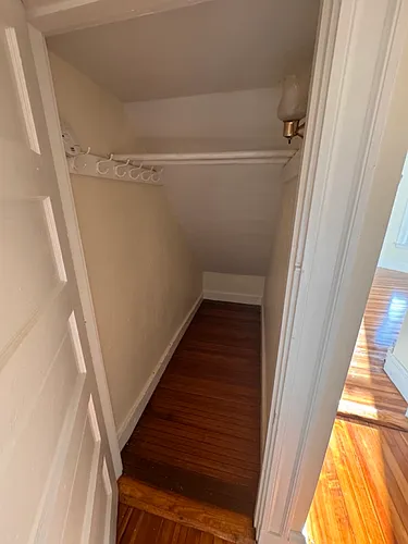 44 Wilson Ave Photo 1