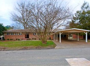 859 Belvoir Crest Dr, Chattanooga, TN 37412