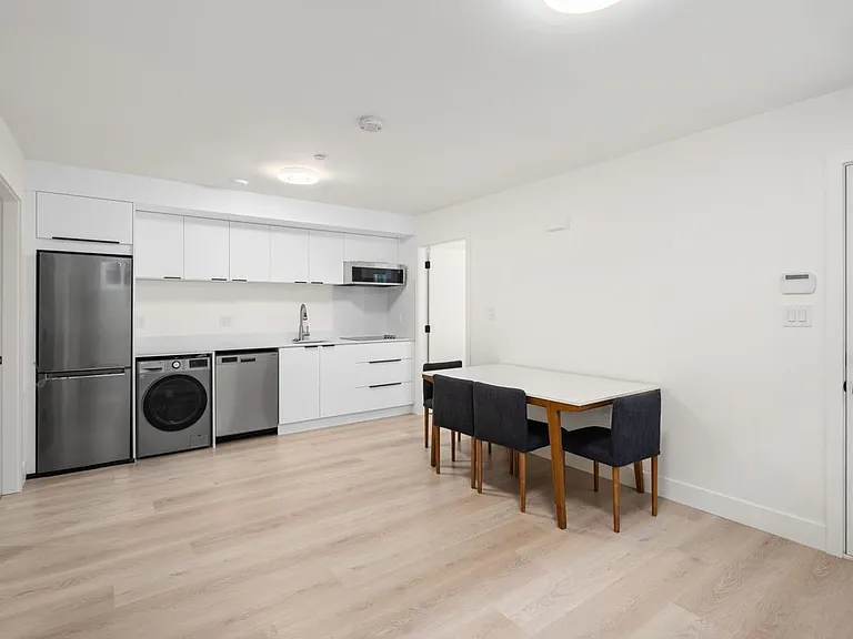 7340 Maple St #BASEMENT — Photo 5