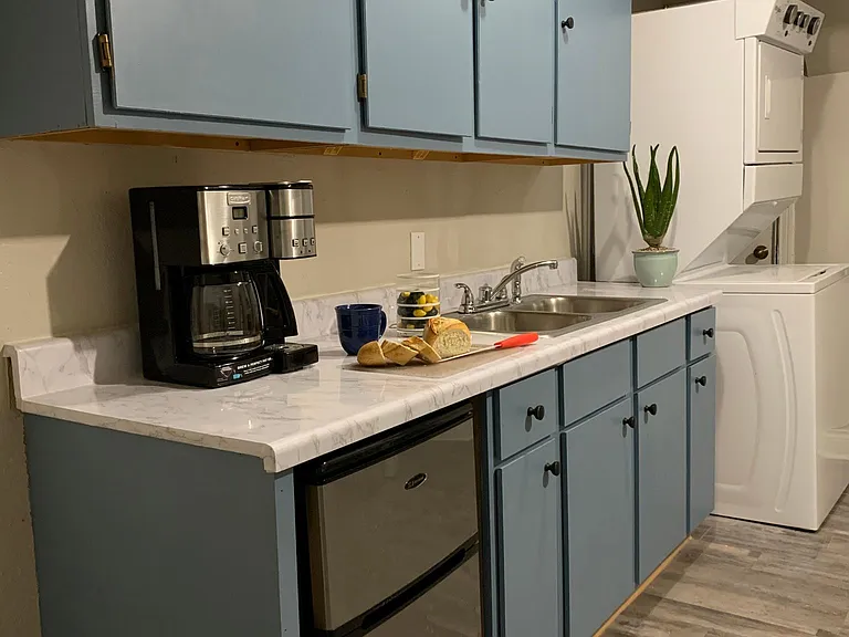 New kitchenette with new appliances.
