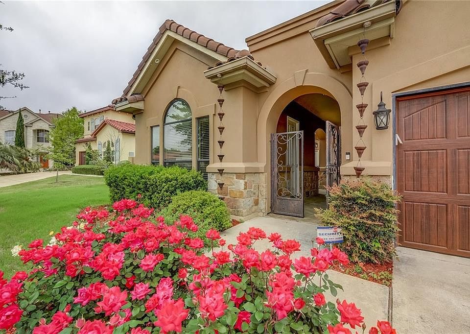 1st image of 1708 Camino Viejo