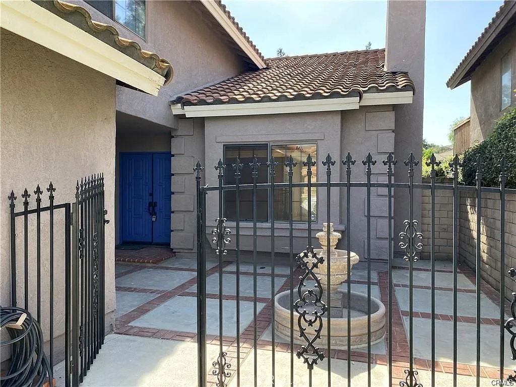 Building Photo - 6405 Sunny Meadow Ln