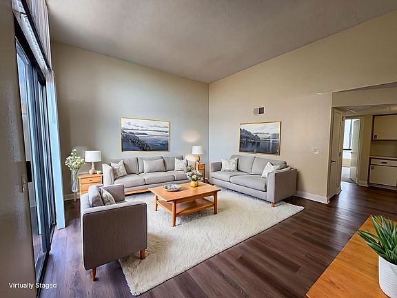 2nd image of 319 N Market St APT 202