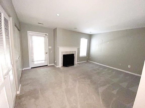 4th image of 9698 Bedder Stone Pl
