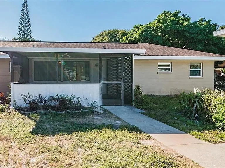 313 24th Ave E — Photo 34
