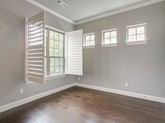 4th image of 4407 Garnet Jade Dr