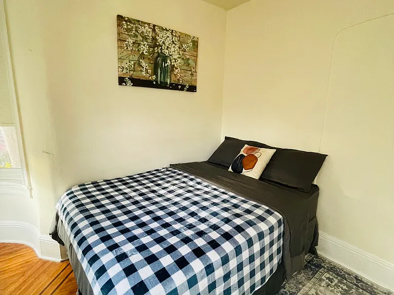 7845 Montgomery Ave #5 — Photo 10