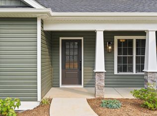 176 Lindburgh Dr, Waynesboro, VA 22980