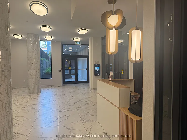 223 Princess St #806 — Photo 4