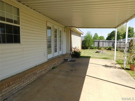 3rd image of 10481 Sunnyland Dr