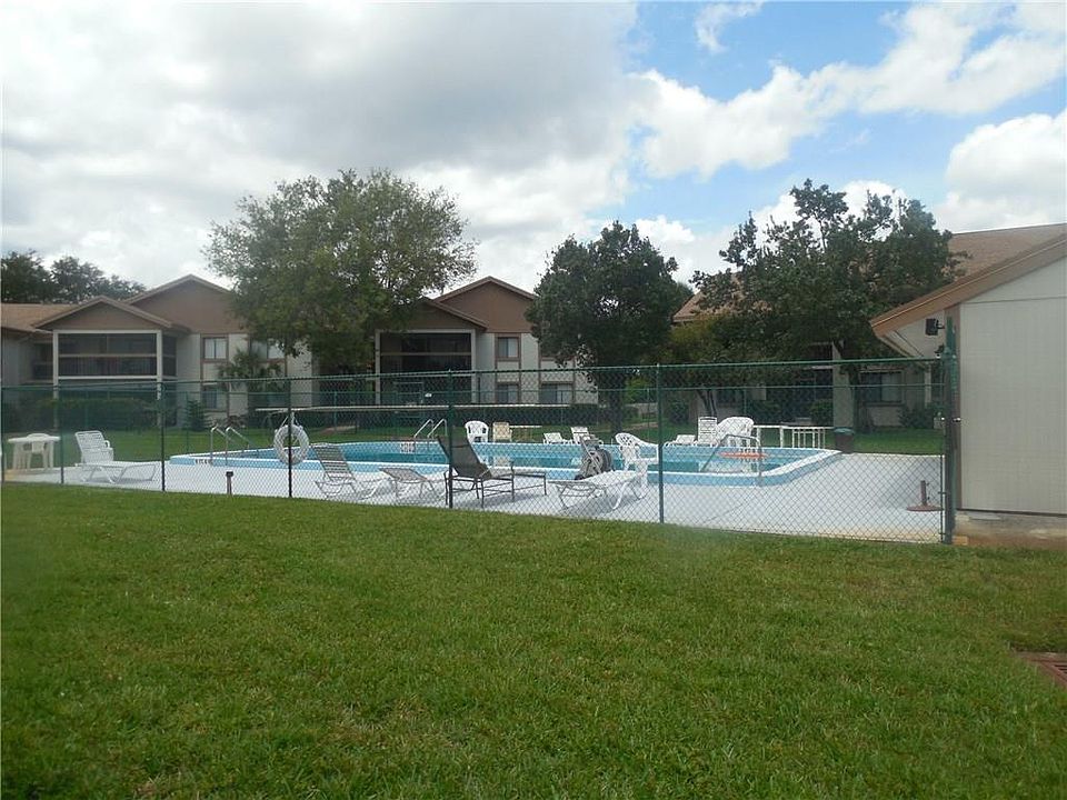 2nd image of 762 NW Fork Rd #762