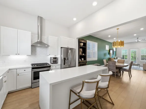 1226 W 21st St, Houston, TX 77008