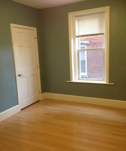 20 Eden St #3 — Photo 7