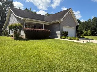 107 Running Creek Dr, Abbeville, SC 29620