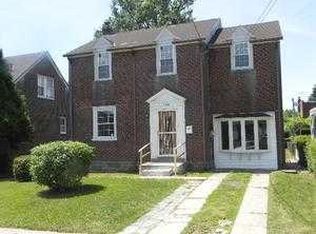 1320 Friendship St, Philadelphia, PA 19111