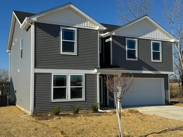 77 Genoa Cir, Commercial Point, OH 43116