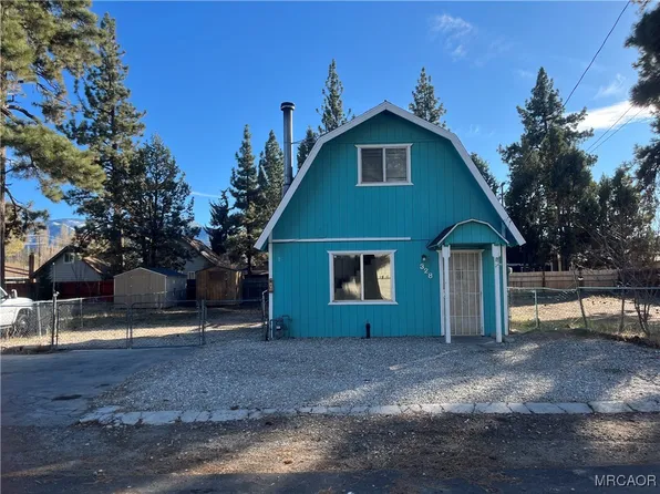 328 Tiger Lily Dr, Big Bear City, CA 92314