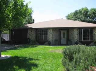 210 S Espana Dr, Laredo, TX 78043