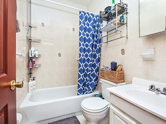 3rd image of 107 W 120th St APT 3C