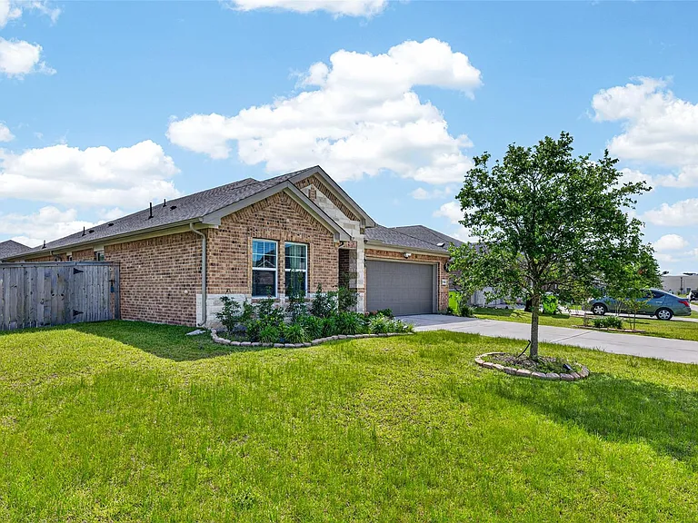 6342 Buffalo Bend Ln — Photo 4