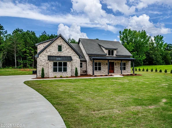 8273 Estes Rd, Macon, GA 31220