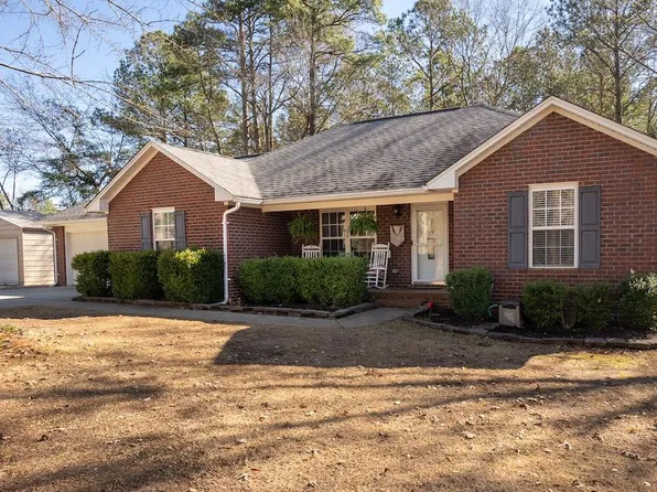 2881 Soye Dr, Dalzell, SC 29040