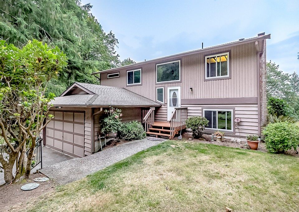 1st image of 11921 152nd Pl SE