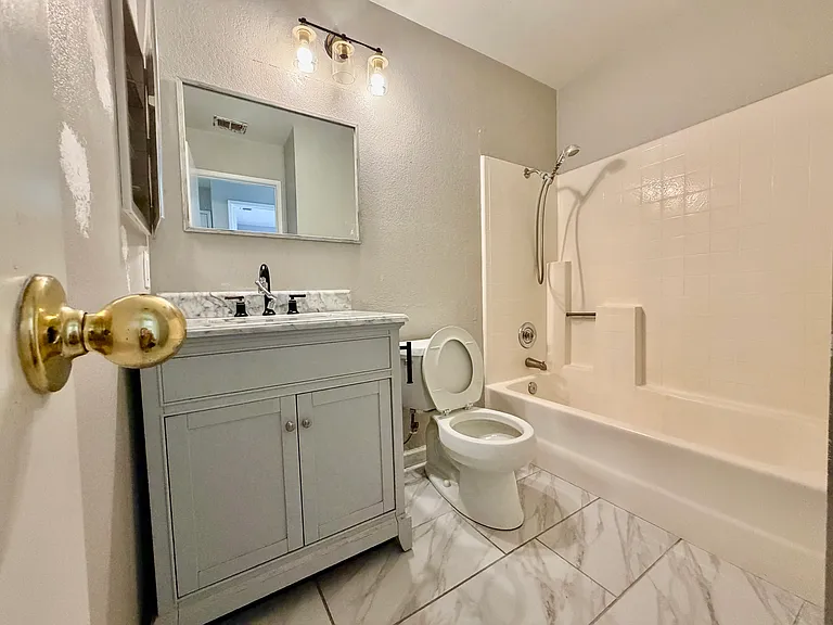 3400 Crowley Ct — Photo 20