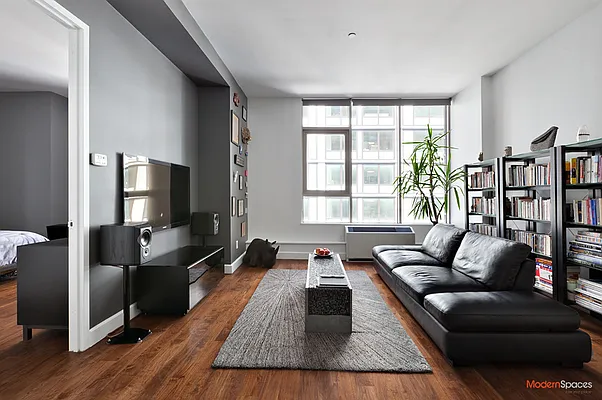 Sold by Modern Spaces | media 34