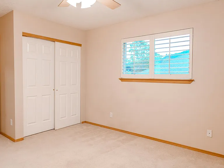 217 S Coho Rd — Photo 36