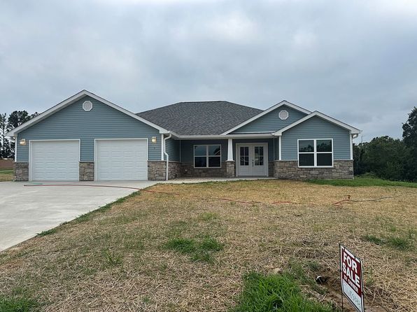 3 Spring Lake Rd
