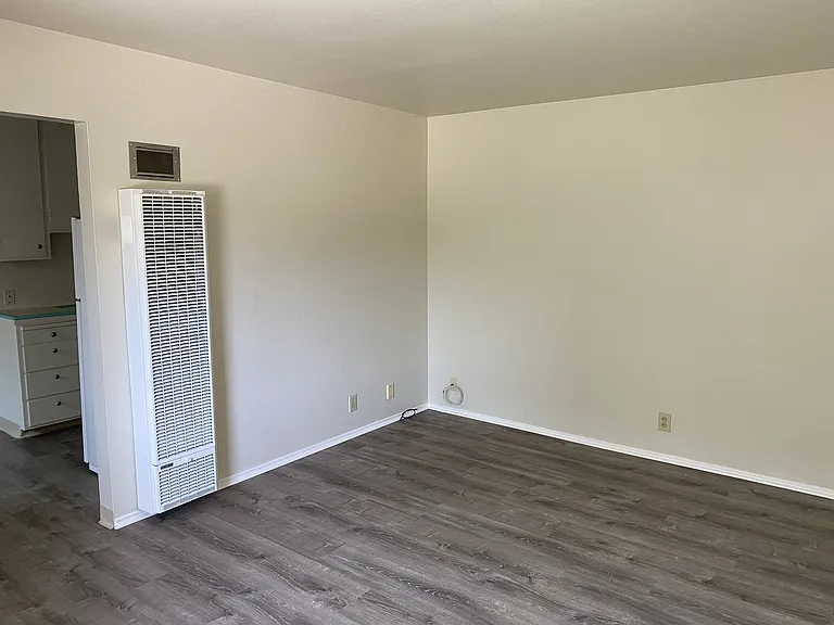 205 Avery Ln #3 — Photo 16