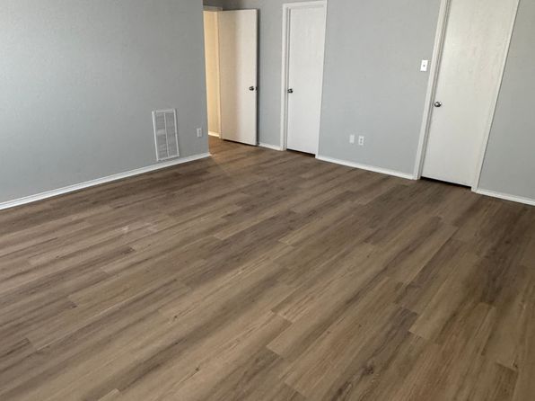 3600 Willow Creek Trl