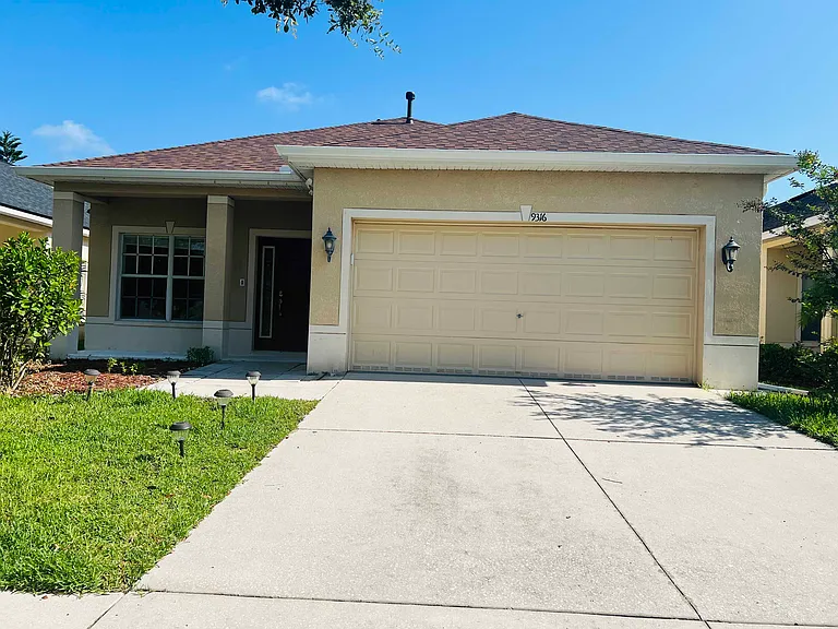 9316 Leatherwood Ave — Photo 1