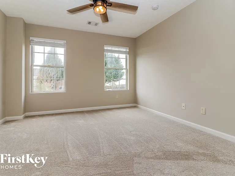 4015 Mission Way — Photo 9