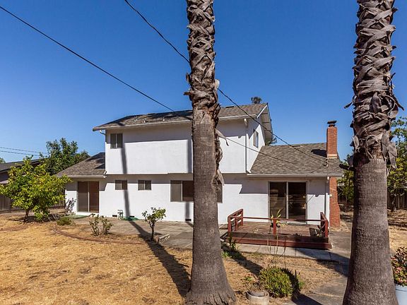 4th image of 2860 Sugar Pine Ct
